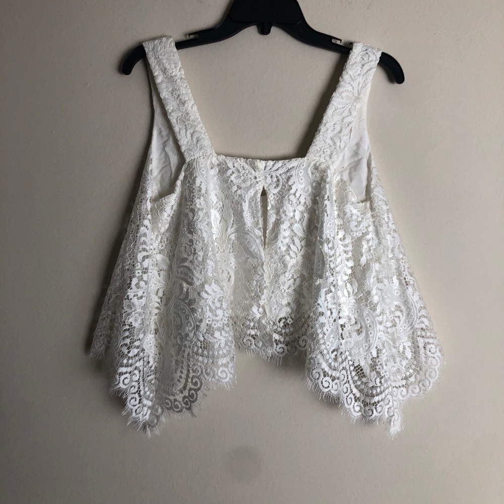 Winston Lace Open Back Top - Picture 6 of 13